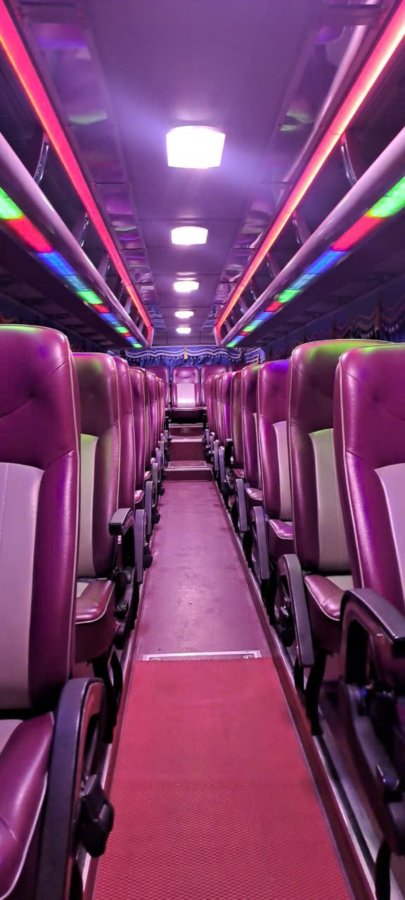 Xe Ghế Rộng – Giải Pháp Hoàn Hảo Cho Hành Trình Dài